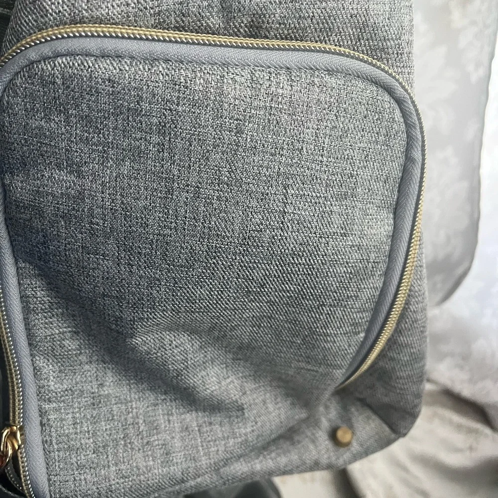 Mommore gray diaper bag like new